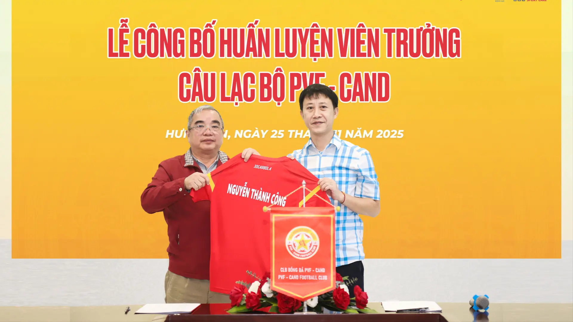 CLB PVF-CAND ký hợp đồng với HLV Nguyễn Thành Công